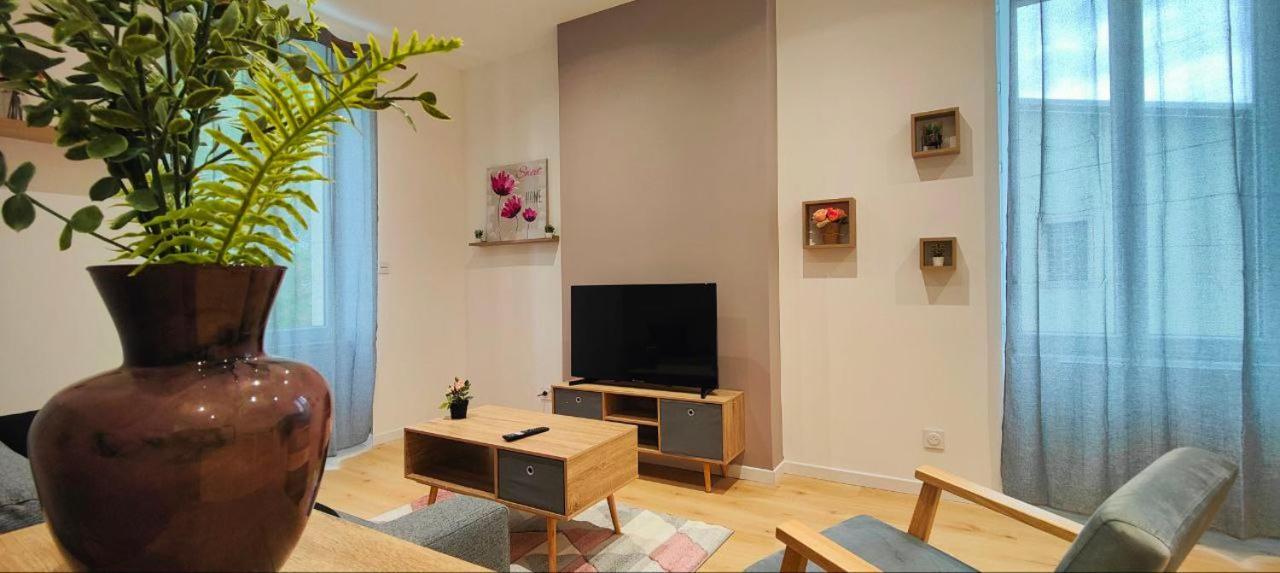 Appartements A Theme Clermont-Ferrand Dış mekan fotoğraf